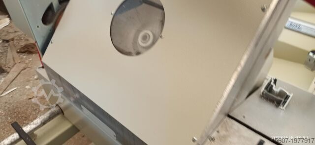 Saw 2 a head for precision cutting of aluminum Saw 2 a head for precision cutting of aluminum Saw 2 a head for precision cutting of aluminum