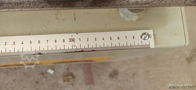 Saw 2 a head for precision cutting of aluminum Saw 2 a head for precision cutting of aluminum Saw 2 a head for precision cutting of aluminum