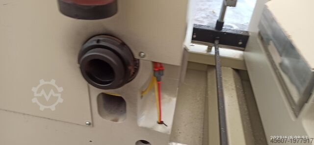 Saw 2 a head for precision cutting of aluminum Saw 2 a head for precision cutting of aluminum Saw 2 a head for precision cutting of aluminum