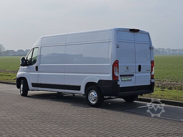 Hochdachkombi PEUGEOT BOXER 2.2 L3H2 Airco Navi