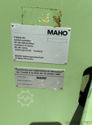 Universal CNC Milling Machine MAHO MH 400 E