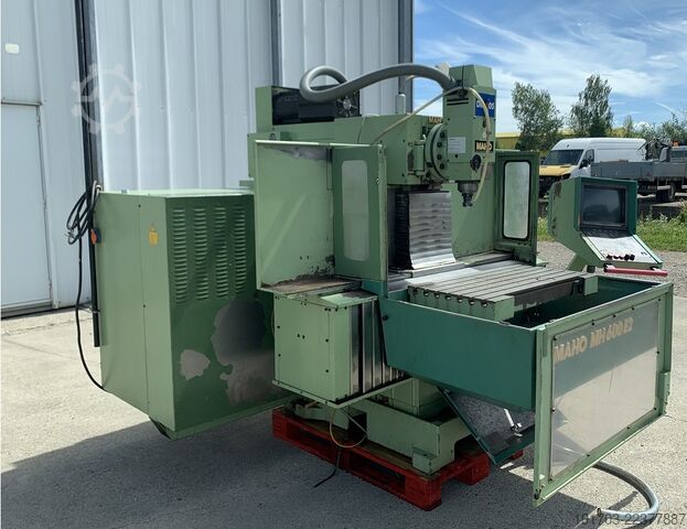 Universal CNC Milling Machine MAHO MH 600 E2