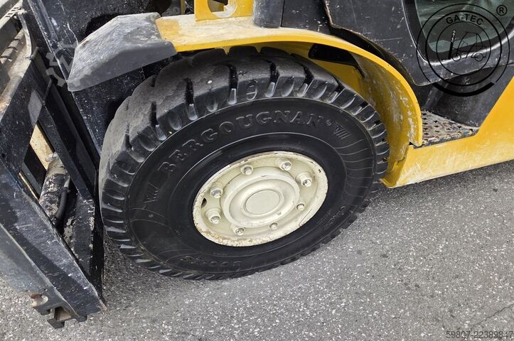 LP gas Yale GPL55VX