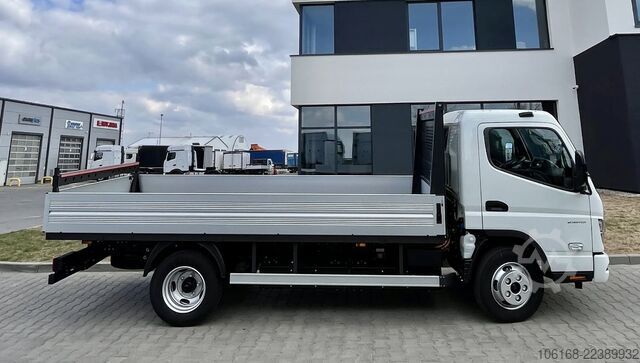 Transporter with flatbed Fuso e Canter 4C15 Pritsche