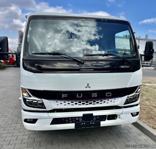 Transporter with flatbed Fuso e Canter 4C15 Pritsche