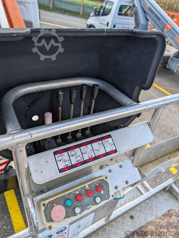 Selbstfahrende Arbeitsbühne Lion Lift GT21-10