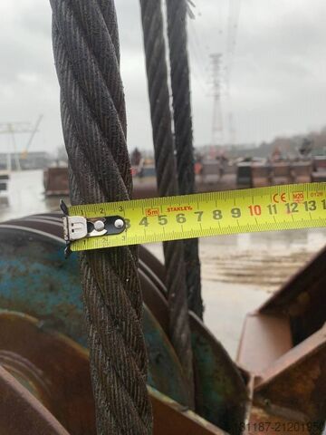 Be- und Entlademaschine  Verstegen 11M³ Clamshell Grab