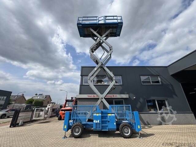 Genie GS 3384 RT Scissor Lift / Work Platform / Aerial Work Platform 12m working height 4x4 Deutz GENIE GS 3384 RT Schaarhoogwerker / Scissor Lift / Arbeitsbuhne 12mtr werkhoogte 4x4 Deutz DIESEL