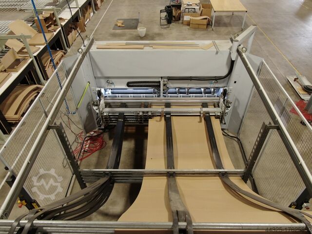 Karton-Schneidemaschine HOMAG VKS 250