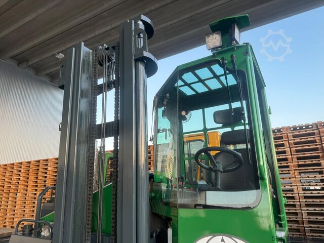4-way forklift Combilift C4000 / Diesel / Very good condition