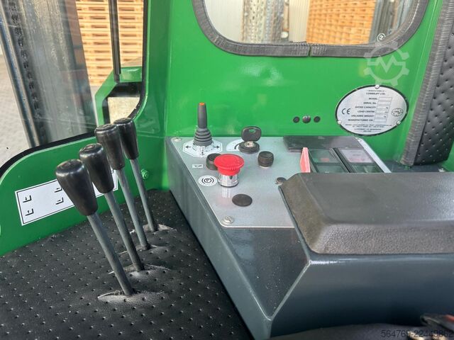 4-way forklift Combilift C4000 / Diesel / Very good condition