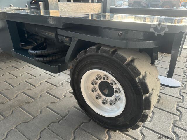 4-way forklift Combilift C4000 / Diesel / Very good condition