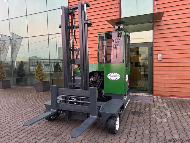 4-way forklift Combilift C2500 /perfect /compact/Only 4819 hours