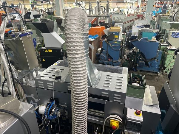 Spritzgießmaschine Boy XS