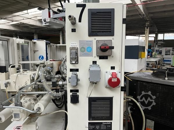 Injection molding machine KraussMaffei KM 35-55 CX