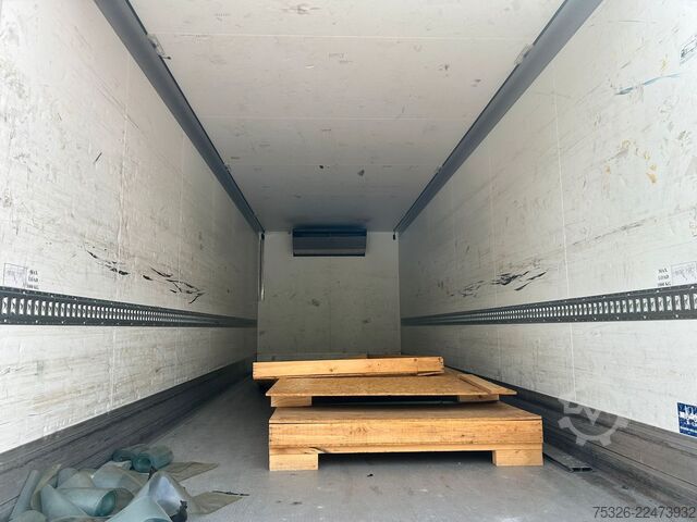 Kühlkoffer-LKW DAF LF 290 FA 16 to. Monotemp. TK T1200, blau