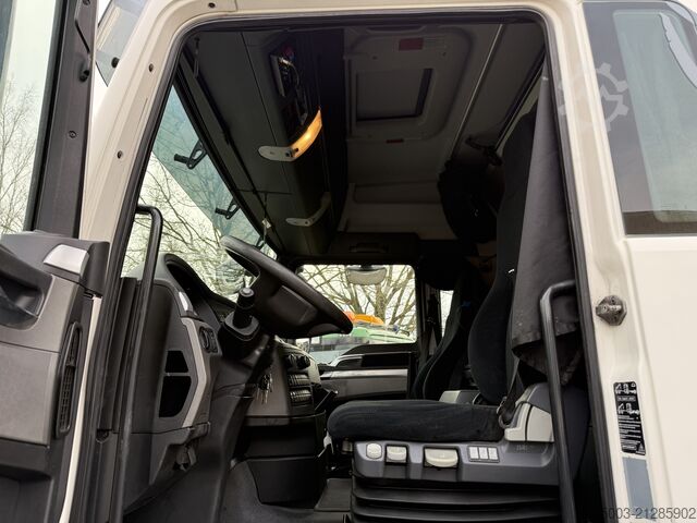 Autokran MAN TGX 26.480 6X2 Palfinger PK 35000 bis 23 Meter