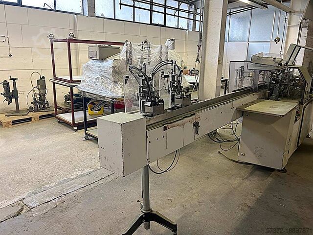 Beutelform-, Füll- und Verschließmaschine Enflex F 1400