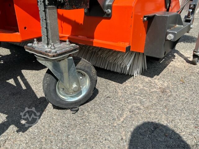 Kehrmaschine Kersten KM13045 H-ABR 4