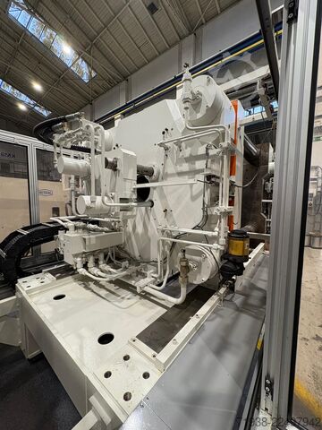 Injection molding machine KraussMaffei KM 800-8000 MC