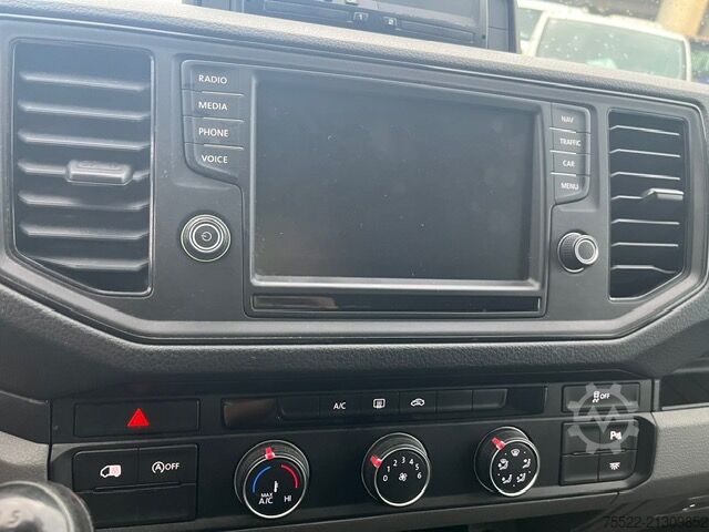 VW Crafter Kasten 4x4 L2H1 - Navi VW Crafter 35 Kasten 4x4 L2H1 - Navi