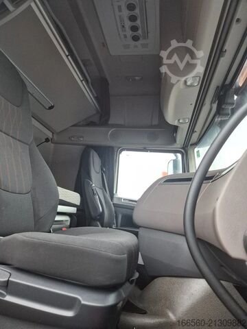 Standard-Traktor DAF XF 530 FT SUPER SPACE CAB ZF INTARDER