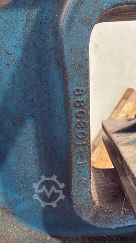 Roof Truss Pressing System  