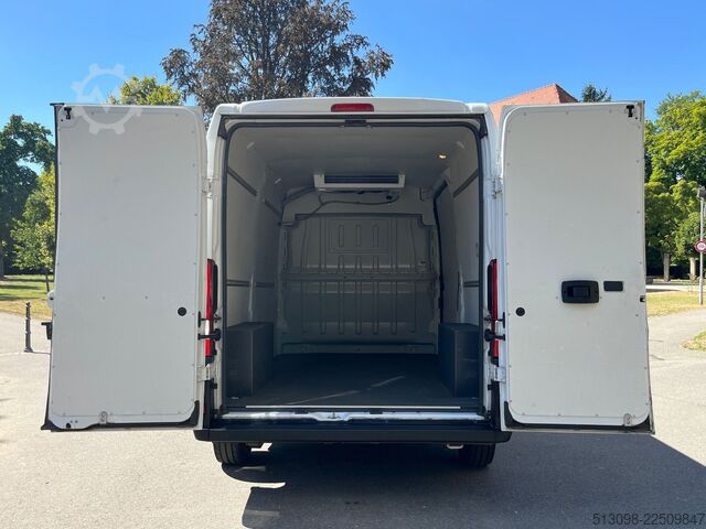 Refrigerator body van PEUGEOT BOXER KÜHLKASTEN TEMPOMAT KLIMA