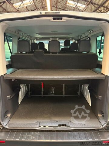 Minibus RENAULT Trafic Style Life 8 Sitze Klima Tempomat LED