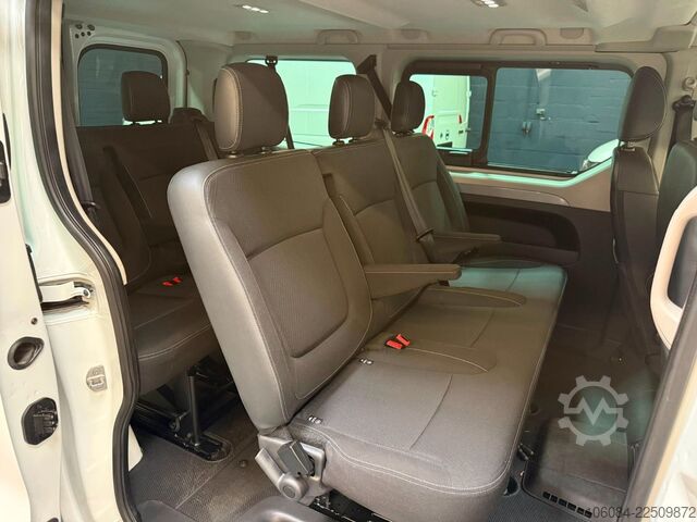 Minibus RENAULT Trafic Style Life 8 Sitze Klima Tempomat LED