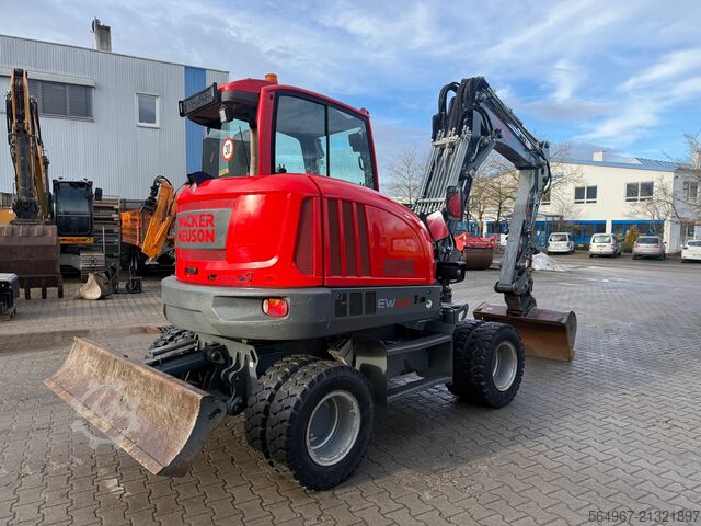 Mobile excavator Wacker Wacker Neuson EW65 Mobilbagger Powertilt