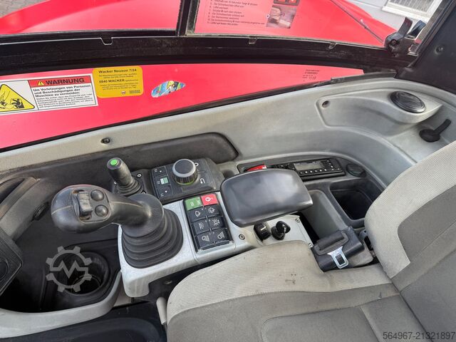 Mobile excavator Wacker Wacker Neuson EW65 Mobilbagger Powertilt