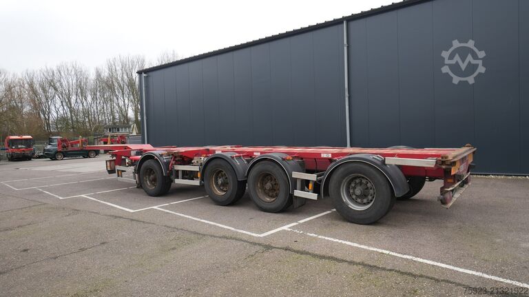 Container transportation D-tec Breaker container transport trailer