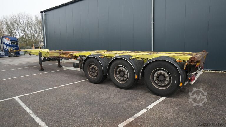 Container transportation D-tec Extendable container transport trailer