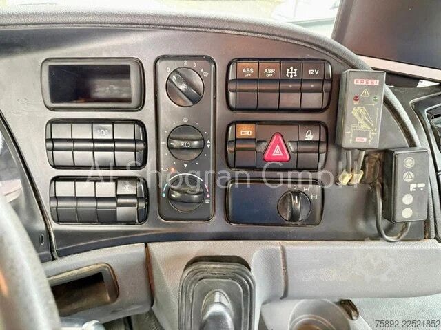 Hakenarmsystem Mercedes-Benz Actros 3241 8x4/Abrollkipper+Fassi F155/Euro5
