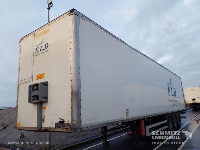 Box semitrailer Fruehauf Semitrailer Dryfreight Standard Porte relevante