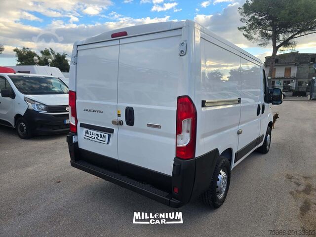 Van FIAT DUCATO 2020 L1H1 2.3MJT