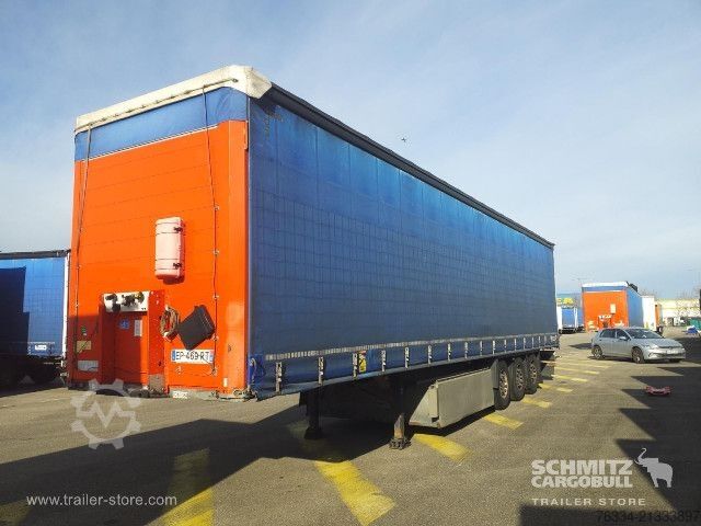 Open semitrailer with tarp Schmitz Cargobull Semitrailer Curtainsider Standard
