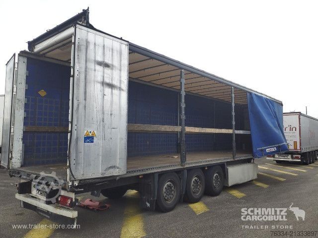 Open semitrailer with tarp Schmitz Cargobull Semitrailer Curtainsider Standard
