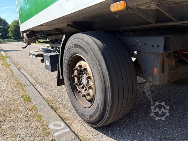 Koffer Schmitz SKO 24 ISO Box / SAF Axles / Steering Axle / Li...