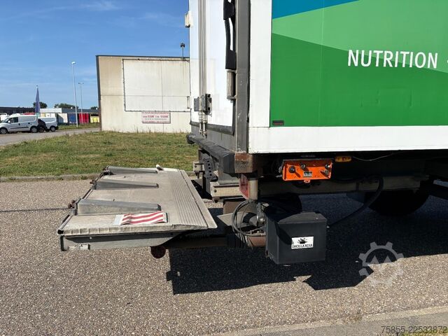 Koffer Schmitz SKO 24 ISO Box / SAF Axles / Steering Axle / Li...