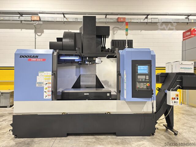 BEARBEITUNGSZENTRUM DOOSAN DNM 650 II