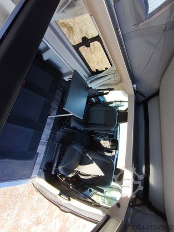 Kastenwagen Wohnmobil / Campervan FORD Westfalia Nugget, Aufstelldach, Automatik, AHK