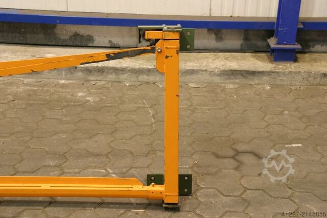 Schwenkausleger für Gerätehalter Federhenn 51.04V001