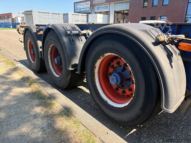 Container transport Schmitz SCF 24 G Multichassis / BPW Axles / Liftaxle / ...