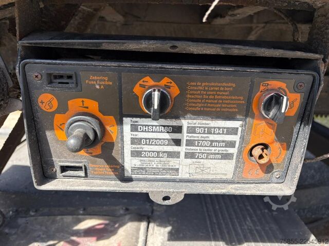Curtain sided SDC TANDEM AXLE CURTAINSIDER 2-Axle / 11.5 Meter / ...