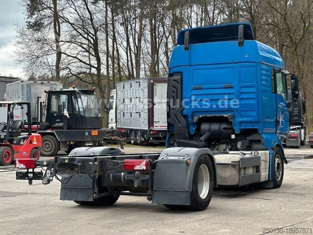 LKW-Fahrgestell MAN TGX 18.440 4x2 Fahrgestell Euro6 *Unfallschaden*