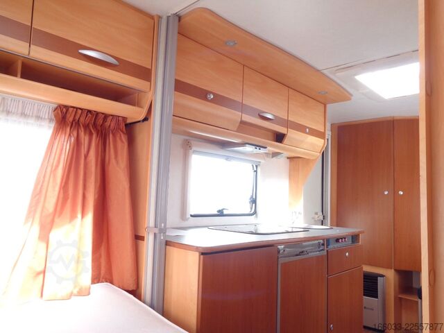 Wohnwagen SUNLIGHT Capron C44D *Vorzelt*