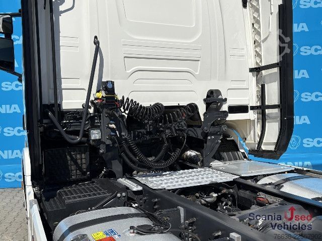 Standard SZM Scania R 460 A4x2EB DIFF-L RETARDER P-AIRCO MEGA VOLUME