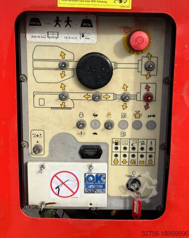 Teleskopbühne Aichi SP14CJ